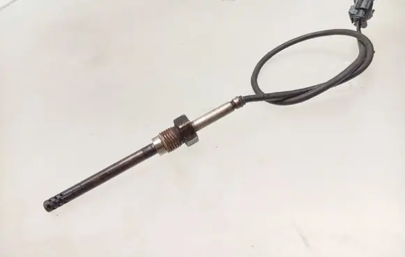 Mercedes-Benz R W251 Exhaust gas temperature sensor A0051531128