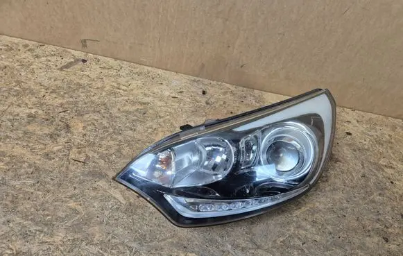 KIA Rio Headlight/headlamp