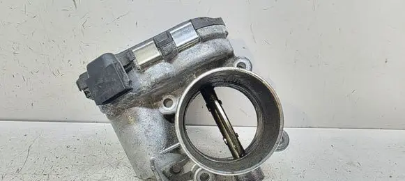 Volvo XC60 Throttle valve 31216665