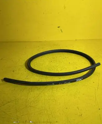 Audi A4 S4 B7 8E 8H Front door rubber seal 