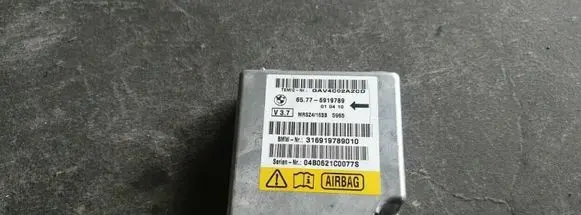 BMW 5 E39 Airbag control unit/module 6919789