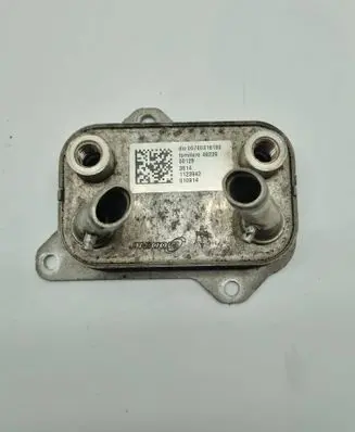 Maserati Ghibli Power steering radiator 06700316180 010914 1123942