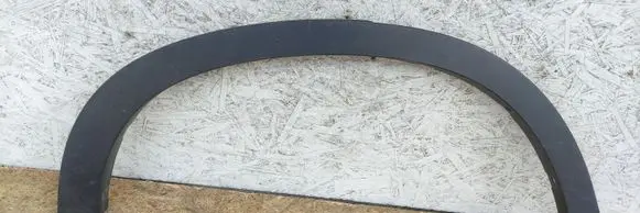 BMW X5 E70 Rear arch 51777158426
