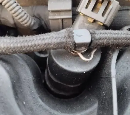 Opel Zafira B Fuel injector 0445110165
