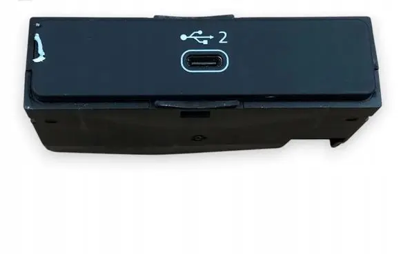 Audi RS5 USB socket connector 