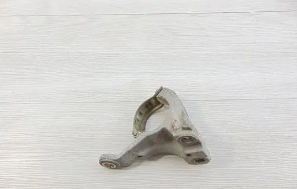 Renault Megane IV Driveshaft support bearing bracket 397747134R