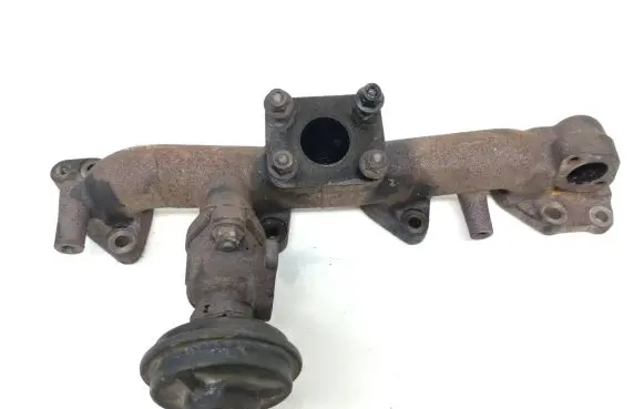 Hyundai Tucson JM Exhaust manifold