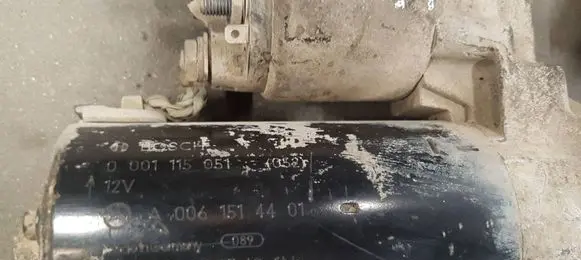 Mercedes-Benz E W211 Starter motor A0061514401 0001115051