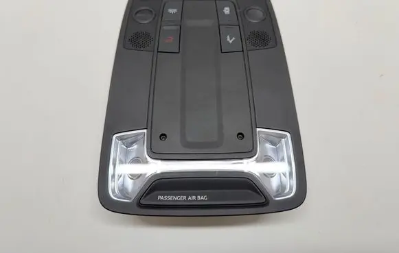 Audi A3 8Y Front seat light 8Y0947135E 5Q0951177A