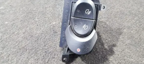 Hyundai Coupe Fog light switch 612W03120