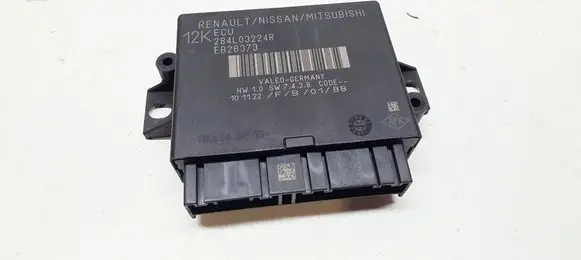 Nissan Qashqai J12 Parking PDC control unit/module 284L03224R 284L000Q1M