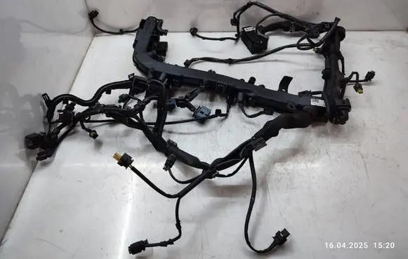 Mercedes-Benz C W205 Engine installation wiring loom A6511592525