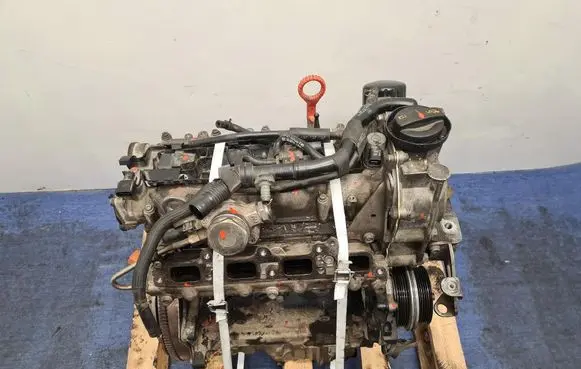 Volkswagen PASSAT CC Engine CTHD