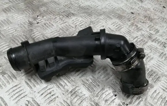 Peugeot 308 Intercooler hose/pipe 98697