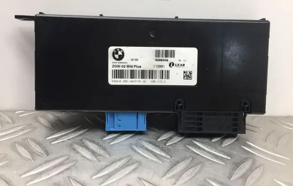 BMW 5 F10 F11 Gateway control module 9266409 61359266409 532506