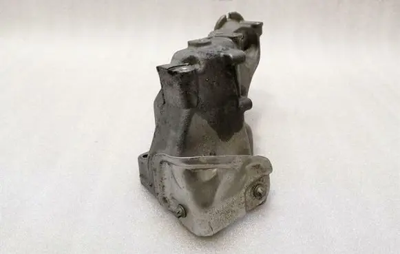 Mercedes-Benz GLE (W166 - C292) Engine mounting bracket A6512235004