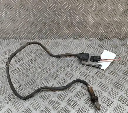 Mercedes-Benz C W205 Lambda probe sensor A0009050208