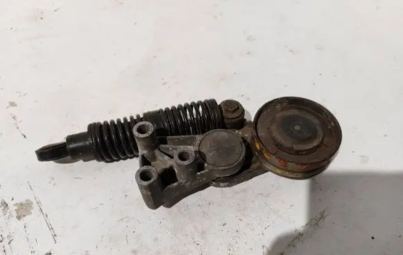 Audi A6 S6 C4 4A Generator/alternator belt tensioner 046145283 0572BR