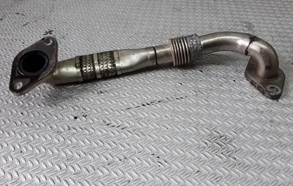 Volkswagen Golf Plus EGR valve line/pipe/hose 03G131521F