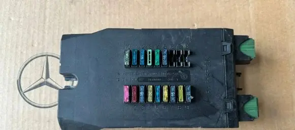 Volkswagen II LT Fuse box set 0005400650 9015400150 0005402350