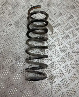 Hyundai i30 Rear coil spring 