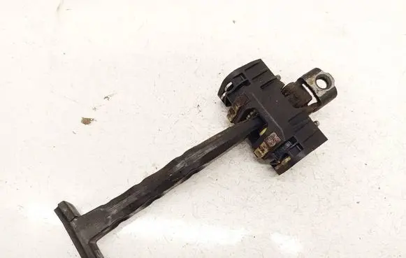 Opel Astra H Front door check strap stopper