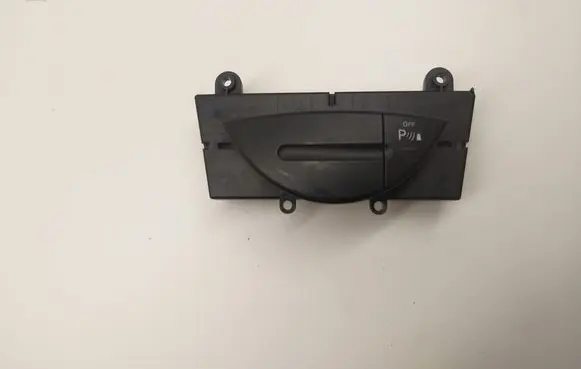 Mercedes-Benz E W211 Parking (PDC) sensor switch 2118216958