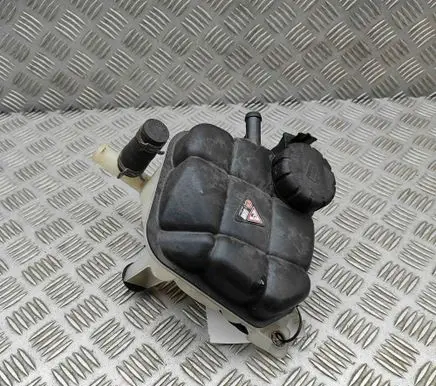 Mercedes-Benz GLE (W166 - C292) Coolant expansion tank/reservoir A1665000049