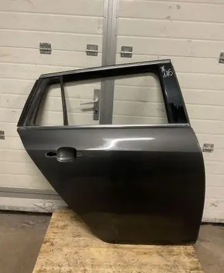 Opel Insignia A Rear door