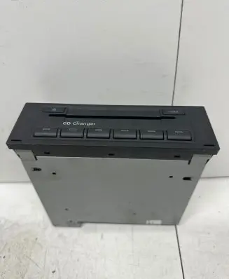 Skoda Octavia Mk2 (1Z) CD/DVD changer 1Z0035111A CXCV1492GC SKKZAG259575