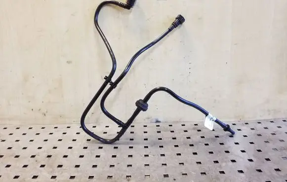 Land Rover Discovery 3 - LR3 Vacuum line/pipe/hose 5H222A047LA