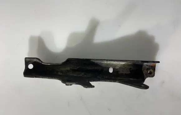 Mercedes-Benz Sprinter W906 other engine part A6510901027