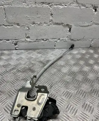 Renault Laguna III Seat back rest lock catch 883910003R