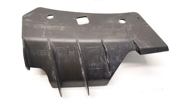 Tesla Model 3 Front bumper mounting bracket 1084170-00-B