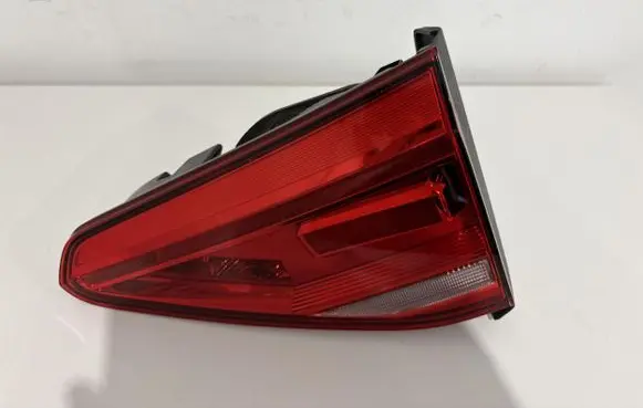Volkswagen Touran III Tailgate rear/tail lights 5TA945094D