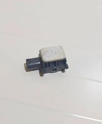 Mercedes-Benz S W221 Airbag deployment crash/impact sensor 0038202826 403051
