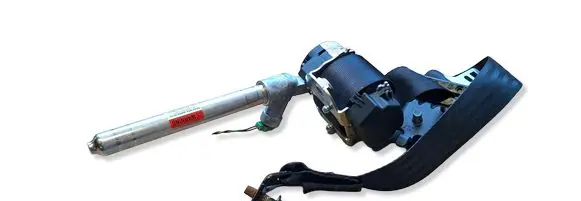 Volvo V70 Rear seatbelt 39859386