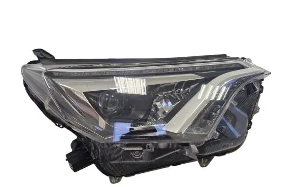 Toyota RAV 4 (XA40) Headlight/headlamp W30490