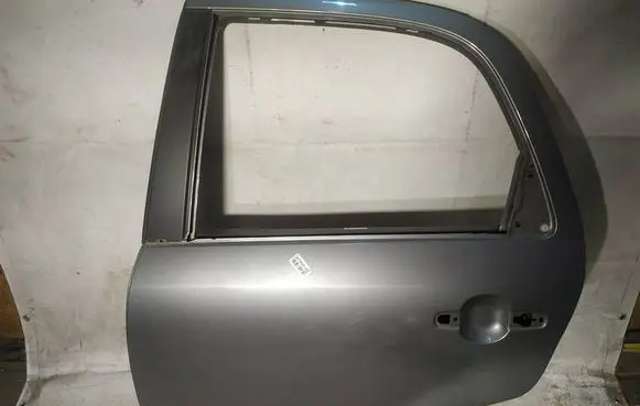 Fiat Sedici Rear door pilkos