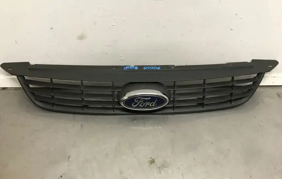 Ford Focus Front grill 8M518200 4M518216AA