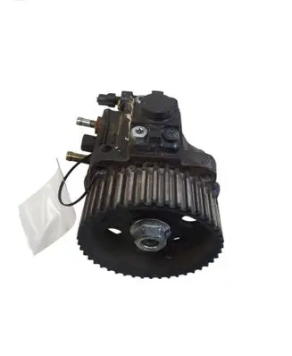 Opel Zafira B Fuel injection high pressure pump 55206680 0445010155