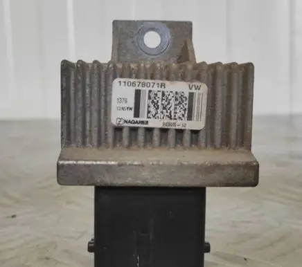 Opel Movano B Glow plug pre-heat relay 110678071R TWOJEAUTOWYSZKOW