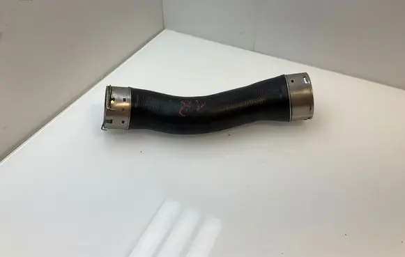 BMW 3 F30 F35 F31 Intercooler hose/pipe 7602652