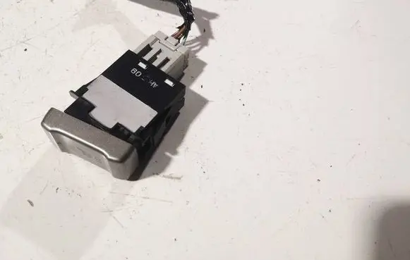 Honda FR-V Seat heating switch m26306a