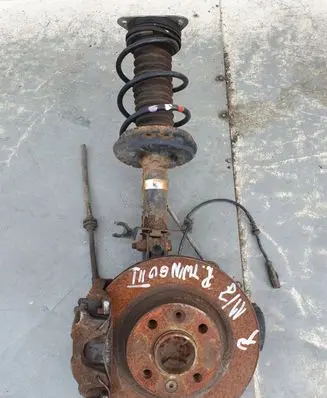 Renault Twingo III Front wheel hub spindle knuckle