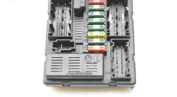 BMW Z4 E85 E86 Fuse module 7560626