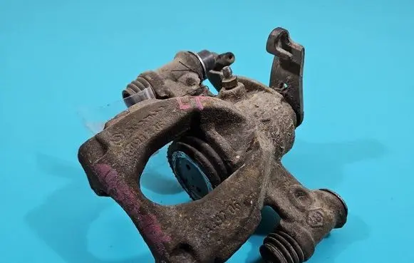 Opel Movano B Rear brake caliper IMPRK1450106