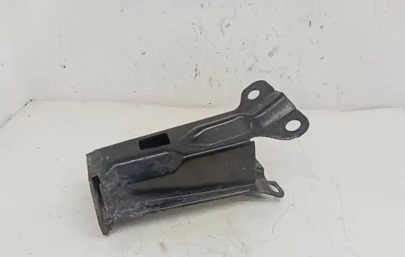 Volvo V70 Front bumper shock/impact absorber 