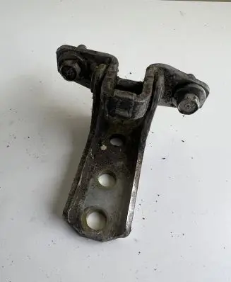 Mitsubishi Space Wagon Front door upper hinge