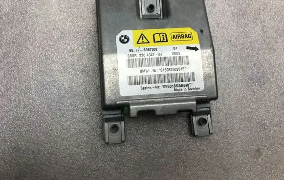 BMW 5 E60 E61 Airbag control unit/module 6957502 S1695750201E